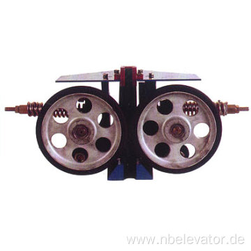 Elevator Roller Guide Shoes , Rated Speed ≤5.0m/s , PB226